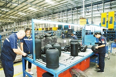 云浮前三季度招商引資有新突破,前9月共引進(jìn)82個(gè)招商項(xiàng)目