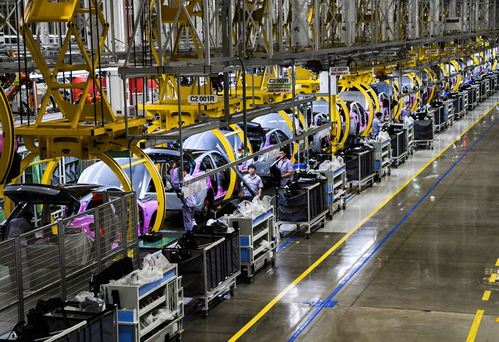 保供穩(wěn)鏈 搶抓生產(chǎn) 重慶新能源汽車(chē)產(chǎn)業(yè)發(fā)展提速